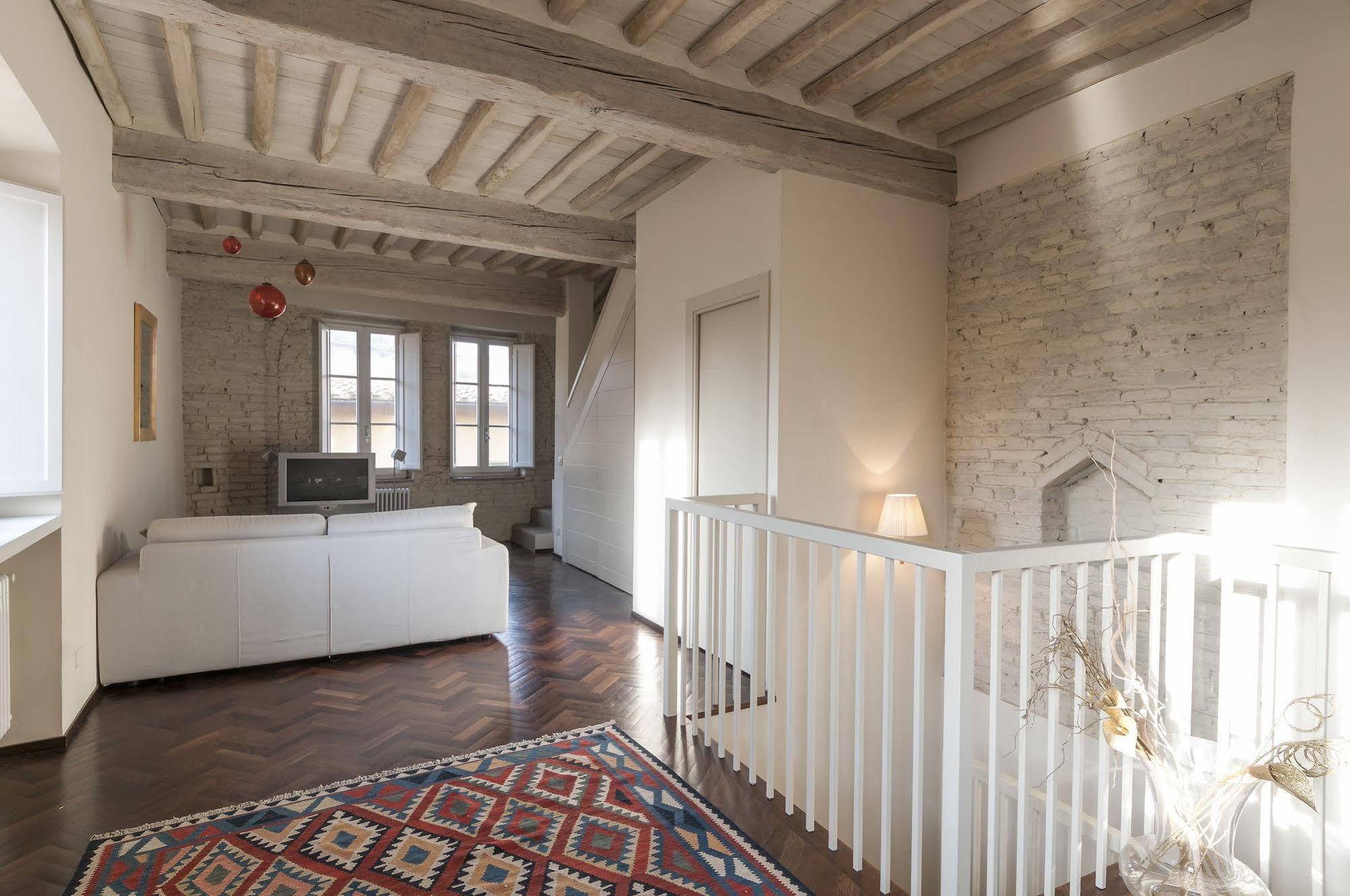 A Palazzo Busdraghi Residenza D'Epoca Bed & Breakfast Lucca Exterior photo